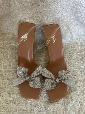 Zara Bow Trim Clear Vinyl Open Toe Slingback Heels Size 38 (7.5)